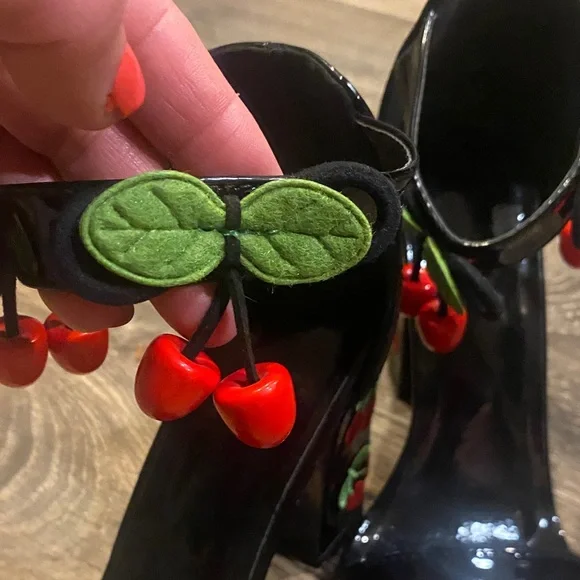 Black Cherry Embellished Women's Heels - Picture 2 of 9